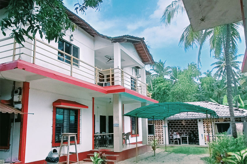 Best tarkarli beach stay